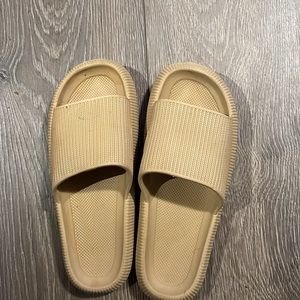 Tan slides size 10.
